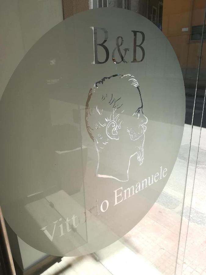 B&B Vittorio Emanuele Canicatti Bagian luar foto