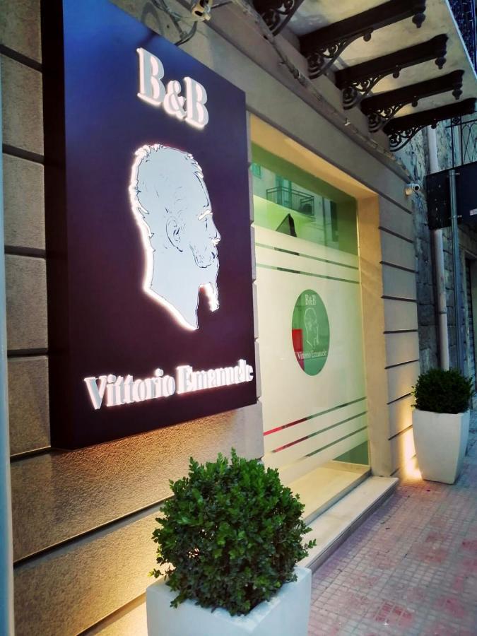 B&B Vittorio Emanuele Canicatti Bagian luar foto