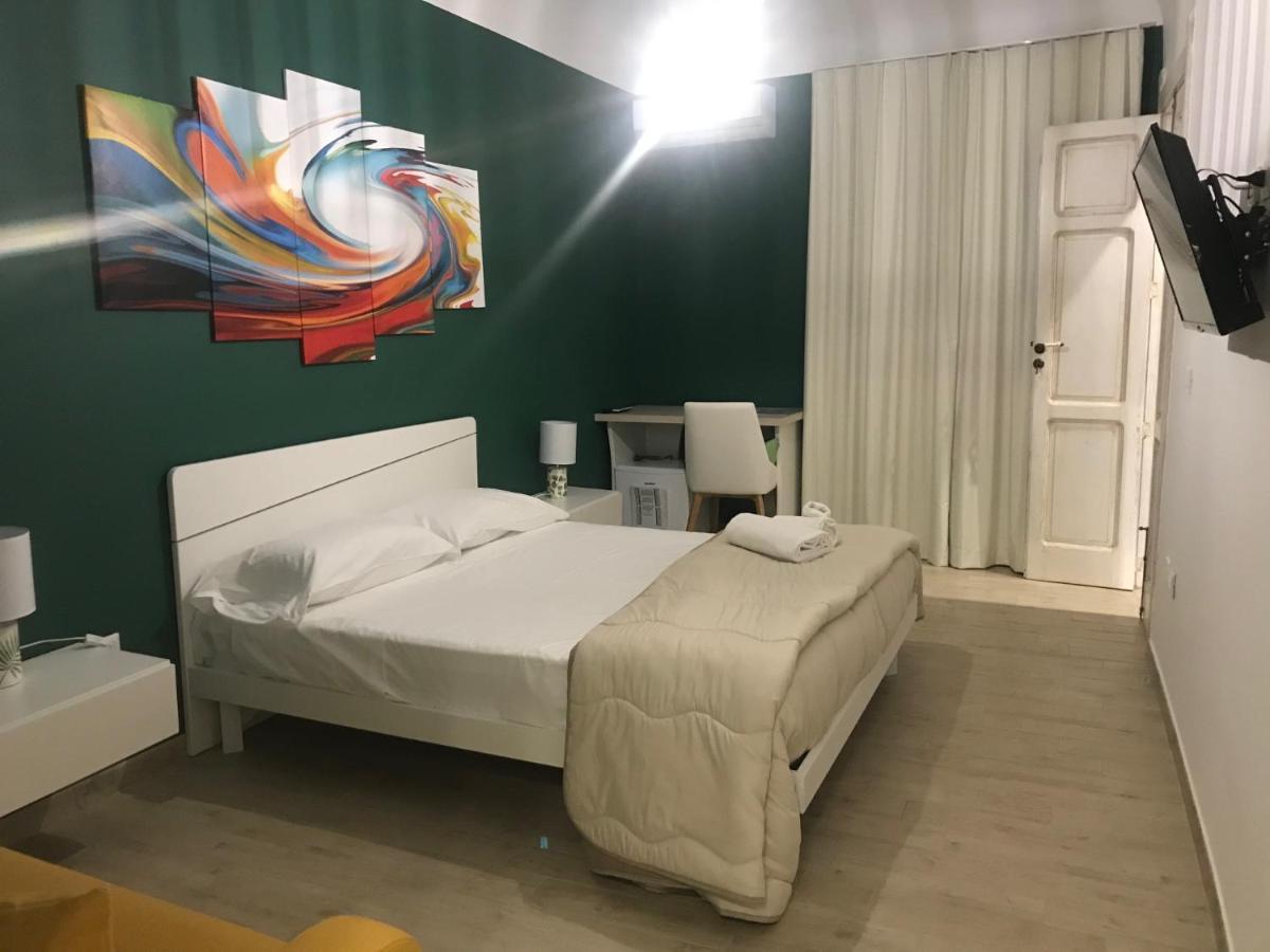 B&B Vittorio Emanuele Canicatti Bagian luar foto