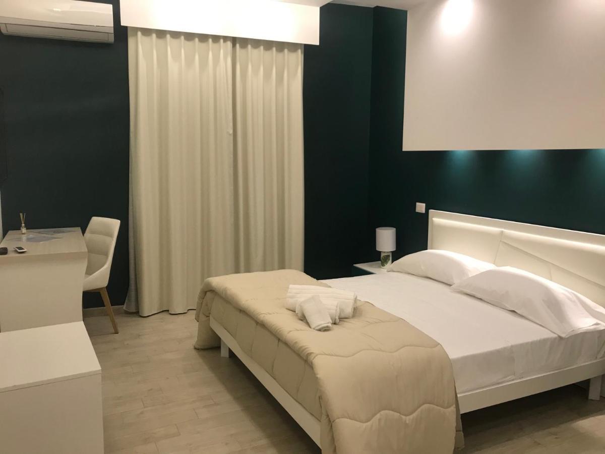 B&B Vittorio Emanuele Canicatti Bagian luar foto